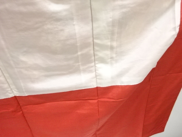  松皮菱に花唐草模様織出し手織り紬着物